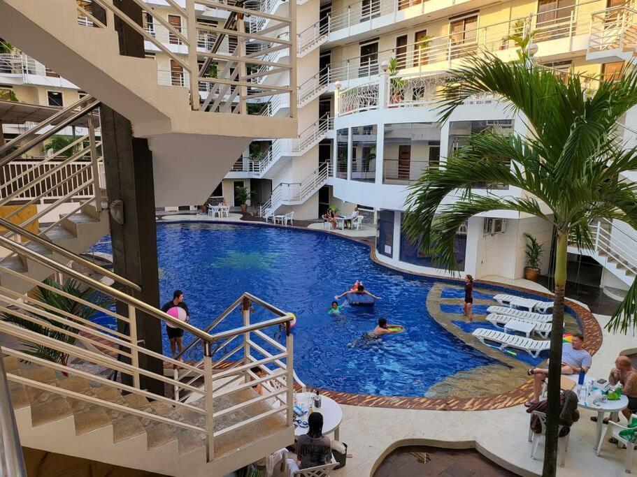 Kandi Resort-Type Spacious 1 Bedroom With Netflix And Free Housekeeping Ángeles Exterior foto