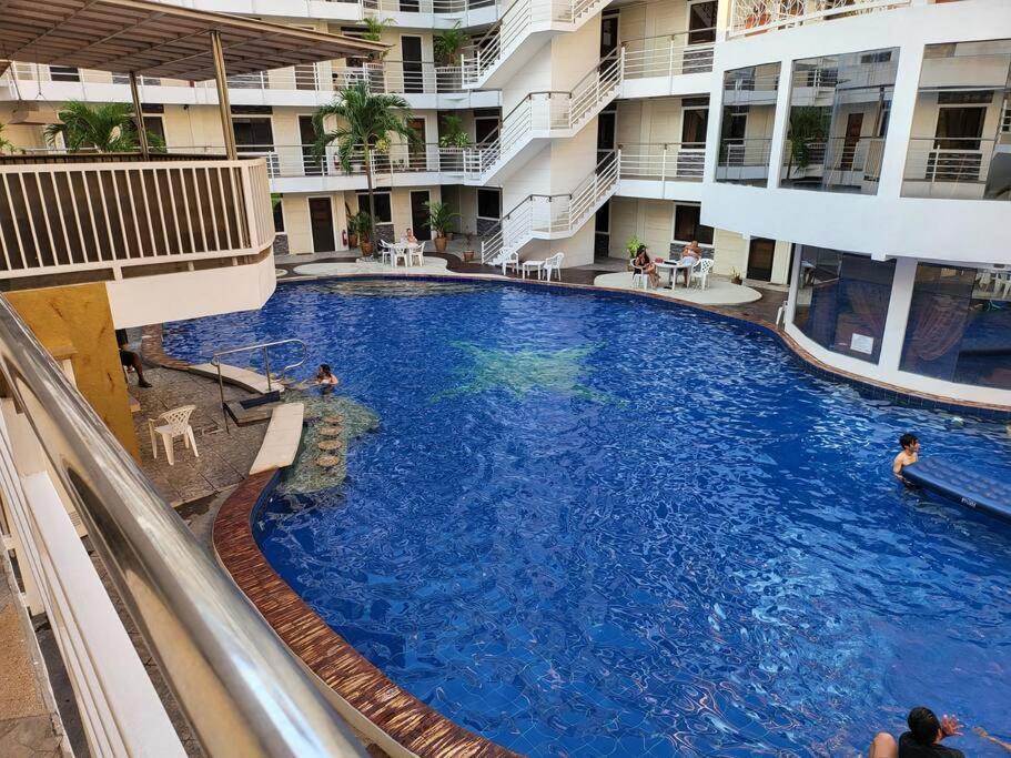 Kandi Resort-Type Spacious 1 Bedroom With Netflix And Free Housekeeping Ángeles Exterior foto